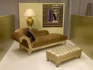 Κλασικός καναπές ανάκλιντρο kleopatra / by altro salotto