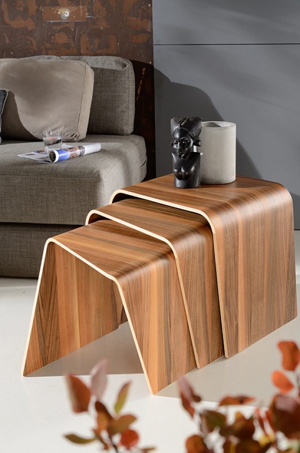 Τραπεζάκι σαλονιού zigkon / by lattas