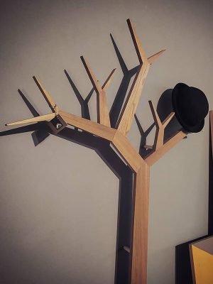 Κρεμάστρα TREE