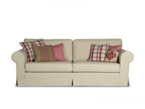 καναπές διθέσιος chateau / by astrakis