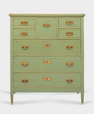 Συρταριέρα