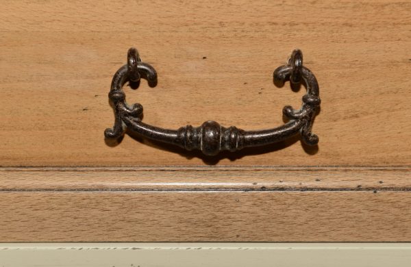 Συρταριέρα