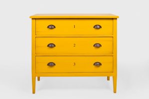 Συρταριέρα