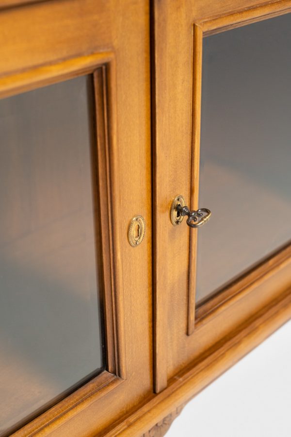 Συρταριέρα