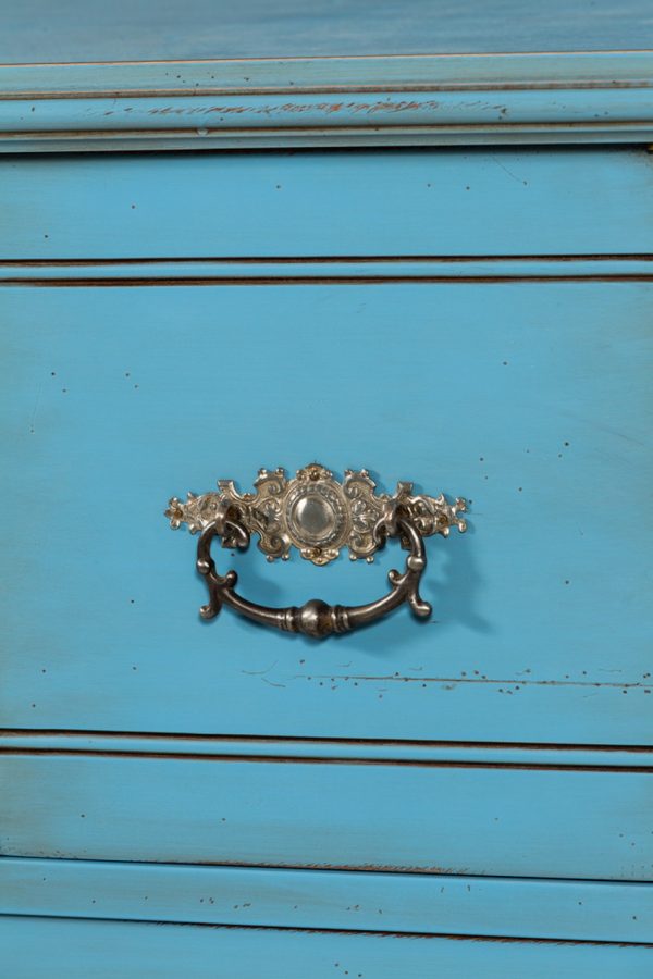 Συρταριέρα