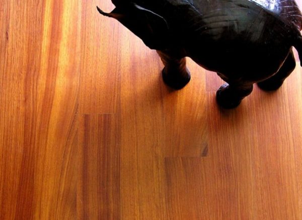 Δάπεδο Μασίφ