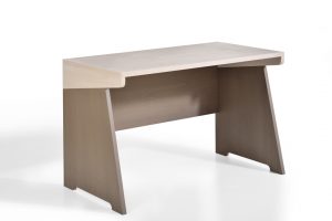 Παιδικό γραφείο Ν.1 – ΖΗΤΑ / by lattas