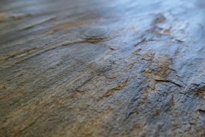 Καπλαμάς φυσικής πέτρας