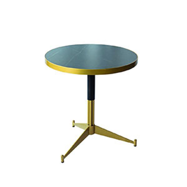 Μεταλλικό τραπέζι