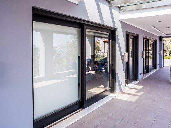 Μπαλκονόπορτα