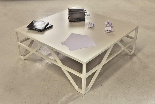 Τραπεζάκι σαλονιού parea / by decode