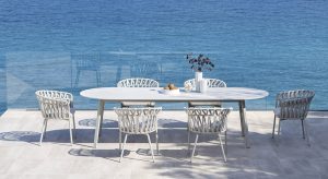 EMMA table Τραπέζι