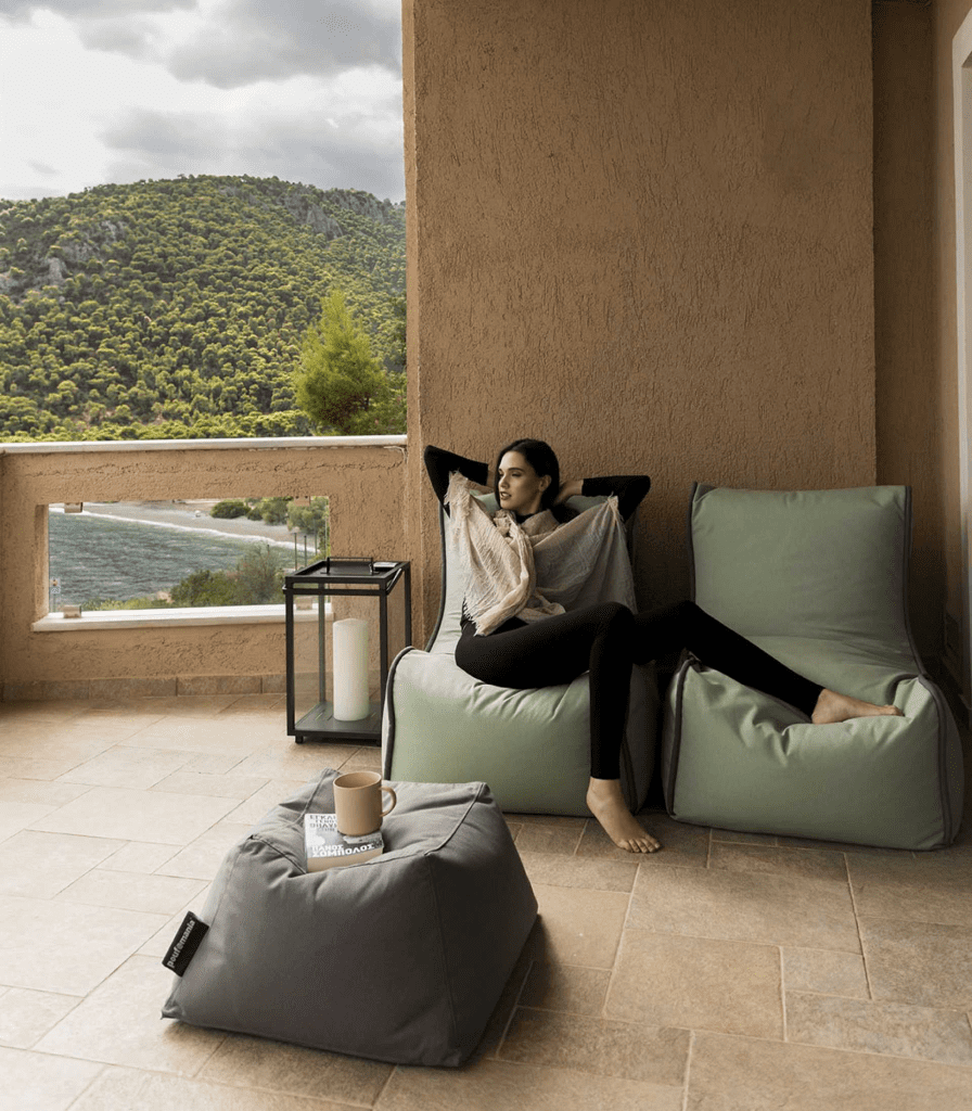 Πολυτέλεια και άνεση! Η απόλυτη εμπειρία με Poofomania πολυθρόνες και σκαμπό