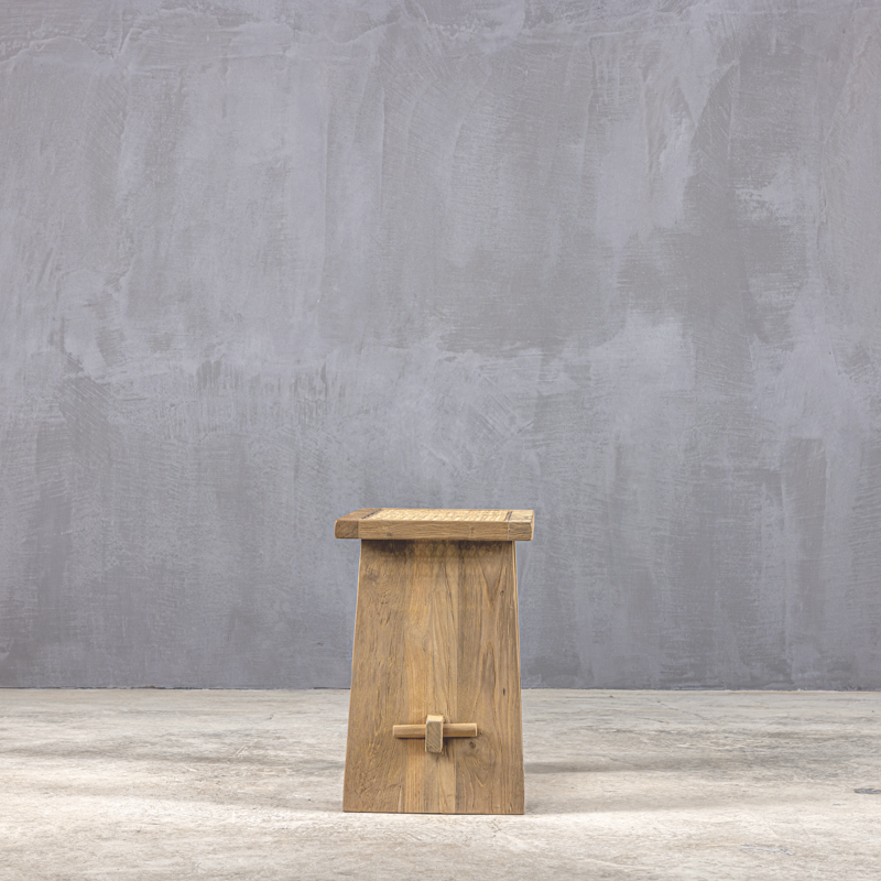 Σκαμπό Slow Reclaimed Jenga